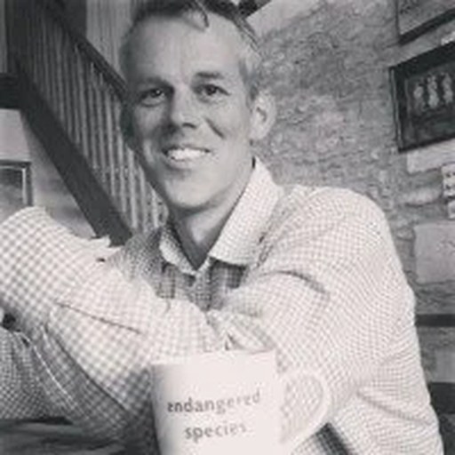 Tom MacFarlane